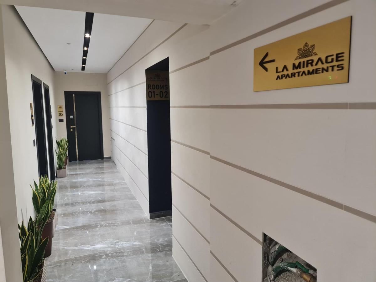 La Mirage Apartment 04 Tirana Eksteriør billede